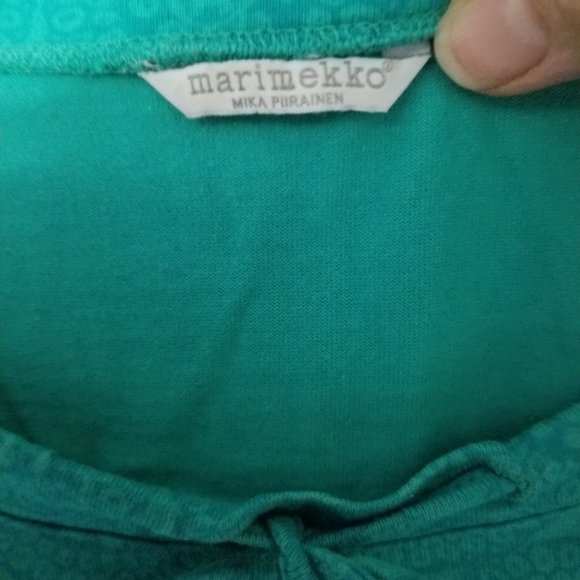 Marimekko top with 1/2 sleeves in bright turquoise - Picture 2 of 3